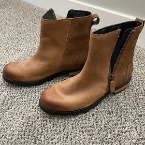 Sorel Boot Size 7.5 New